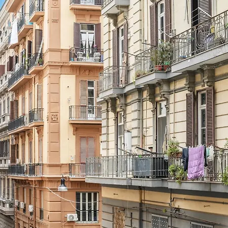 Hotiday Room Collection - Napoli Sant'Arcangelo Exterior photo