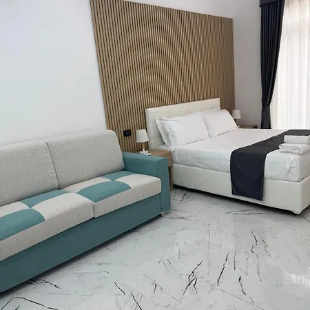 Hotiday Room Collection - Napoli Sant'Arcangelo Exterior photo