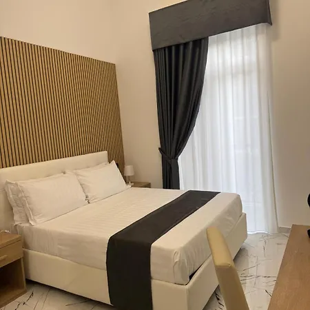 Hotiday Room Collection - Napoli Sant'Arcangelo Exterior photo